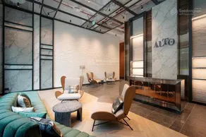 Luxury De La SoL Apartment District 4 - Image 4