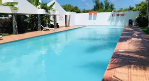 Sunny Caribbean Apartment with Pool - Image 5