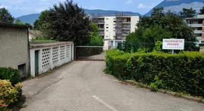 L'Edelweiss Campus & Parking privé securisé - Image 5