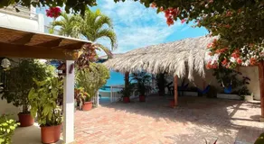 Casa con piscina privada y salida a la playa - Image 5