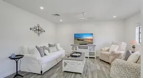Luxury pool dog friendly central to Naples and Marco Island by Sky Run Naples - Image 2