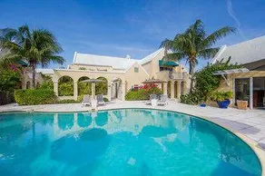 Reef Residences Resort on Grace Bay - Image 3
