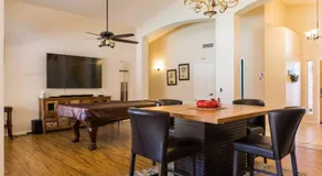Private paradise with pool heater, spa, billiards - Image 4