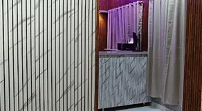V R S Luxury AC & NON AC Male Dormitory - Image 2