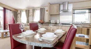 Lodge by the Sea - Image 3