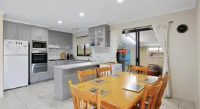 14 Lansell Road, Cowes - Image 4