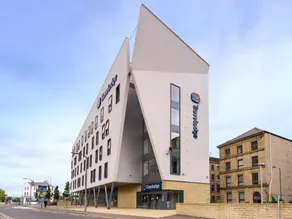 Travelodge Bradford Central - Image 3