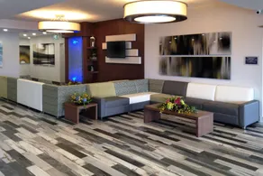 Quality Inn - Image 2