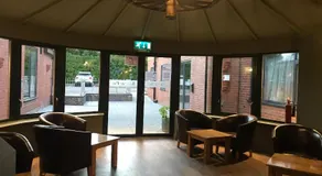 Beverley Hotel - Image 5