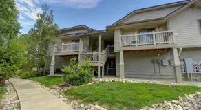 201 Point Drive condo - Image 4