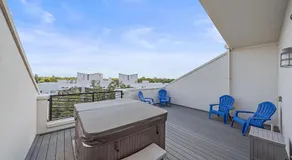 Cityscape Retreat - Image 4