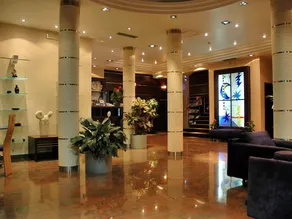 Blue Star Hotel - Image 2