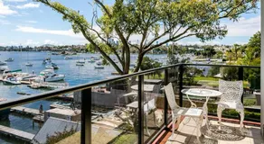 STG38 - stunning waterfront apartment - Drummoyne - Image 3