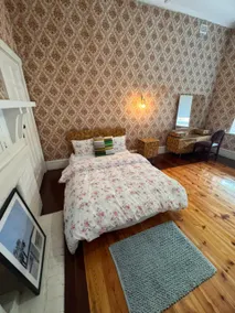 Cao House - Kensington Park - Near CBD - Image 2
