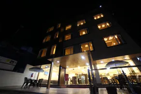 Hotel Royal Rosette Lake View BHIMTAL - Image 3