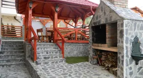 Vila Piano - Image 2