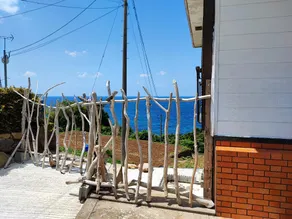 Cliff top Terrace - Image 3
