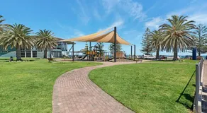 Maison La Plage Brighton - Image 4