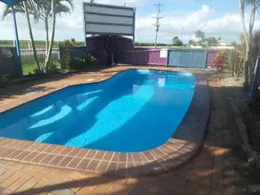 Reef Gardens Motel - Image 3