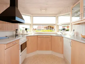 8 person holiday home in Sjølund-By Traum - Image 5