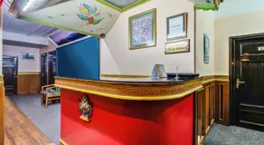 Dekeling Hotel - Image 4