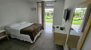 Capri Hotel - Image 2