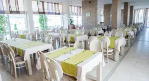 Aqua Nevis Hotel & Aqua Park - All Inclusive - Image 4