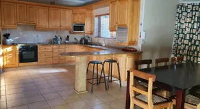 Ringwood Villa - Image 2