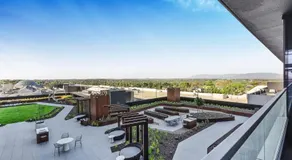 The Atrium - Resort-Style Glen Waverley Stay with Parking - Image 5