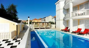 Apartments Villa Zlatko - Image 5