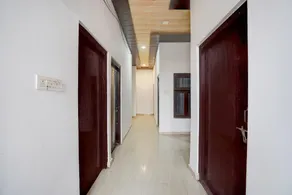 Hotel O City Centre Rudrapur Formerly Yuvraj Guest House - Image 5