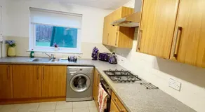 Cozy Nights SVP Detached House - Image 4