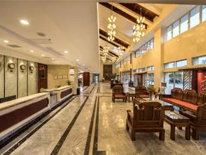Sun Hotel - Image 3