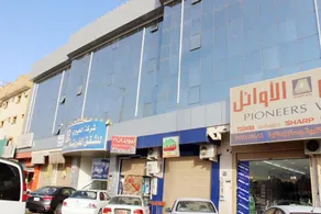 Al Eairy Serviced Apartments Company 1 -  شركة العييري للشقق المخدومة - Image 2