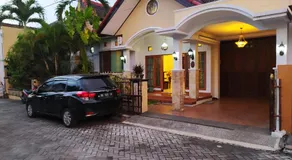 House of Ken - Image 5