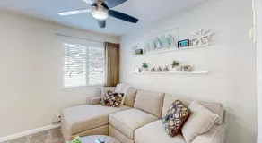 Tranquil condo in Stateline sleeps 4 - Image 2