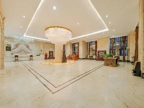 Fenglin Tianxia Hotel - Image 4
