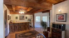 Berkshire Inn - Image 4