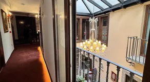 Hotel Boutique Casón De Los López - Image 2