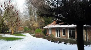Un grand jardin en ville. Chez Guy - Image 4
