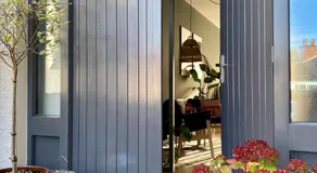 The Green Room guest suite - Image 3