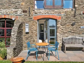 Apartment in Soar near South West Coastal Path - Image 5