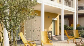 In einer klimatisierten Wohnung mit Terrasse - Image 3