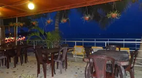 Dutch Bay Beach Cottages - Image 2
