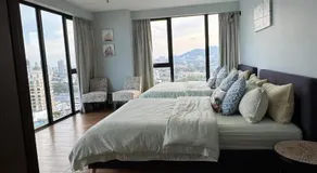 SUNRISE Gurney Seaview Luxury Duplex - Image 2