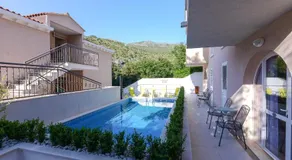 Villa Lanterna - Image 2