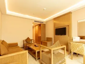 Jiabo Holiday Hotel - Image 5