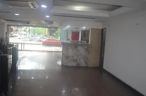 SOUTH BAY Hotel - Image 2