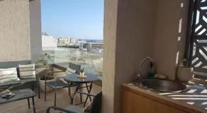 Design & luxury apartment with sea view in Mrezga Hammamet - Image 3