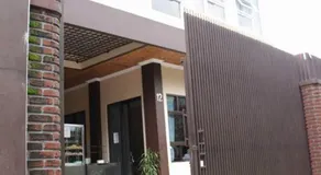 G10 Guest House Near Asia Afrika Bandung - Image 5